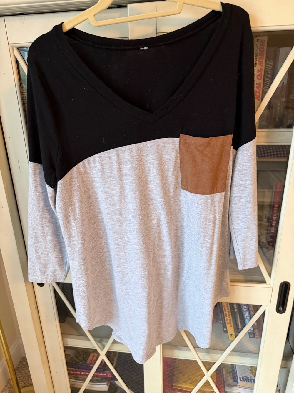 wild fable Black, Gray & Brown Colorblock V-Neck Top
